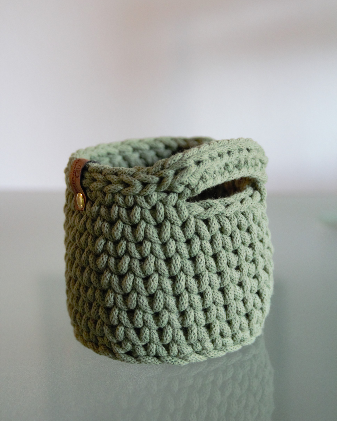 Korb mit einem Henkel aus 5 mm Garn